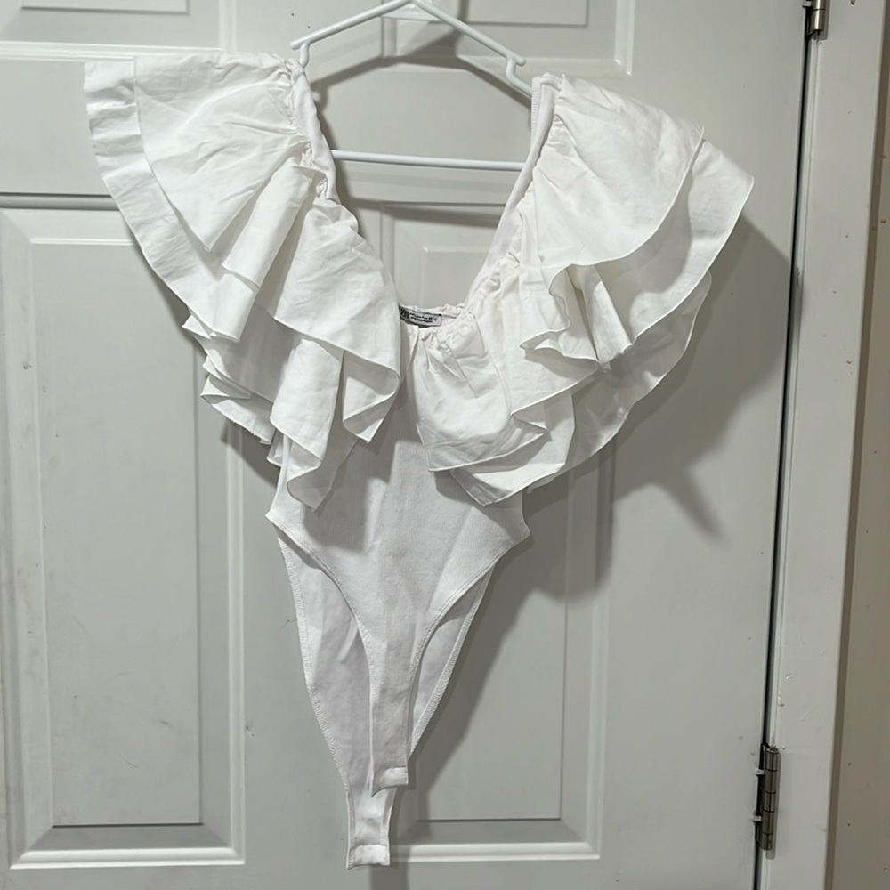 ZARA Ribbed Poplin Body Suit